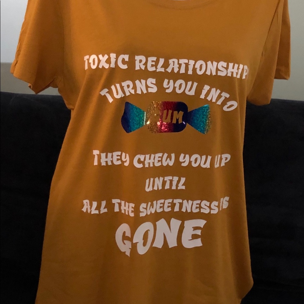 Gum shirt